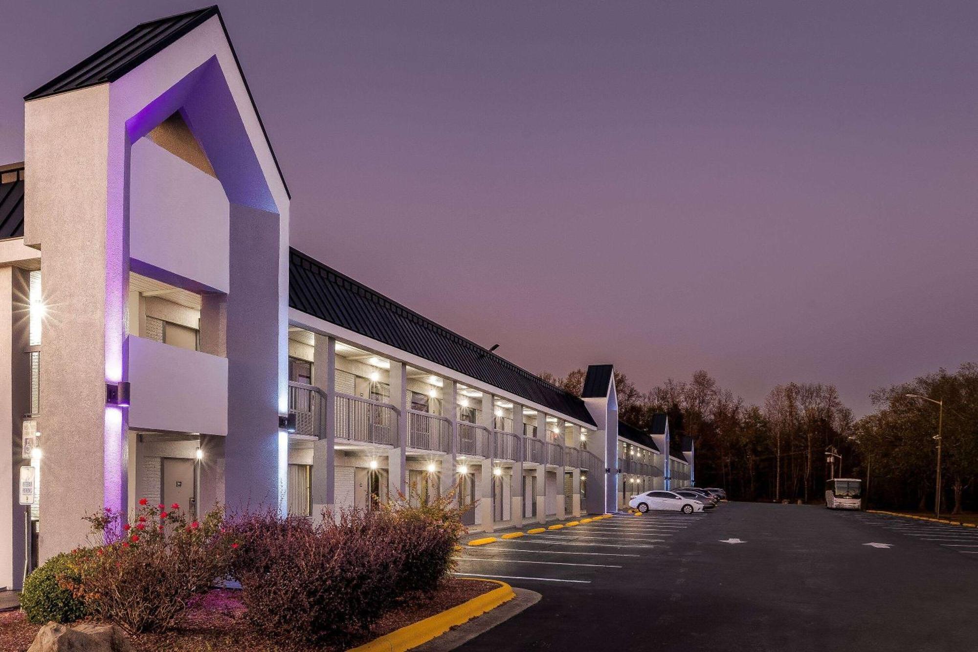 Super 8 By Wyndham Garysburg/Roanoke Rapids Hotel Екстериор снимка